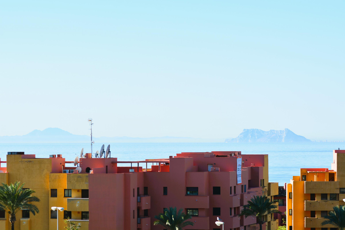 Huis te koop in Estepona | 4 slaapkamers H5402719