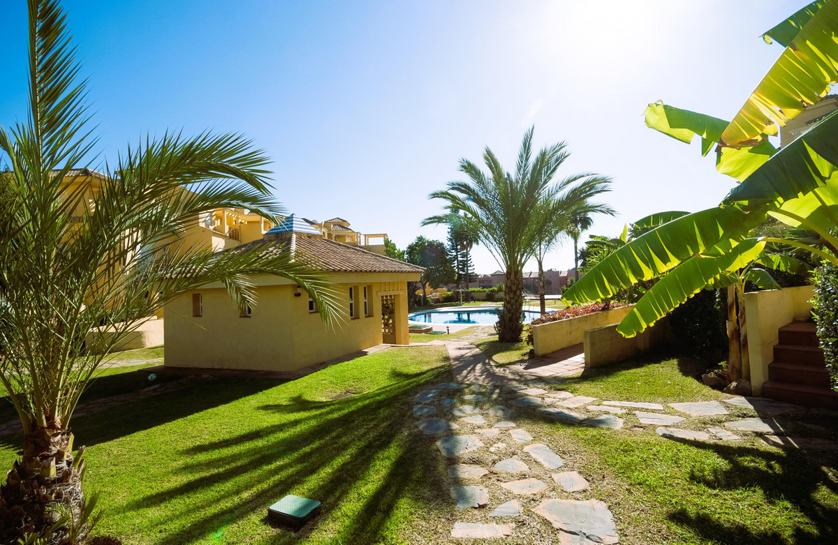 Huis te koop in Estepona | 4 slaapkamers H5402719