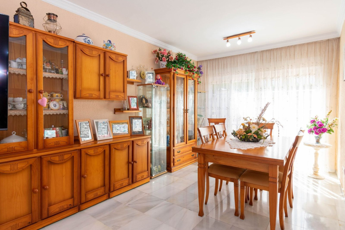 Huis te koop in Estepona | 3 slaapkamers H5406184
