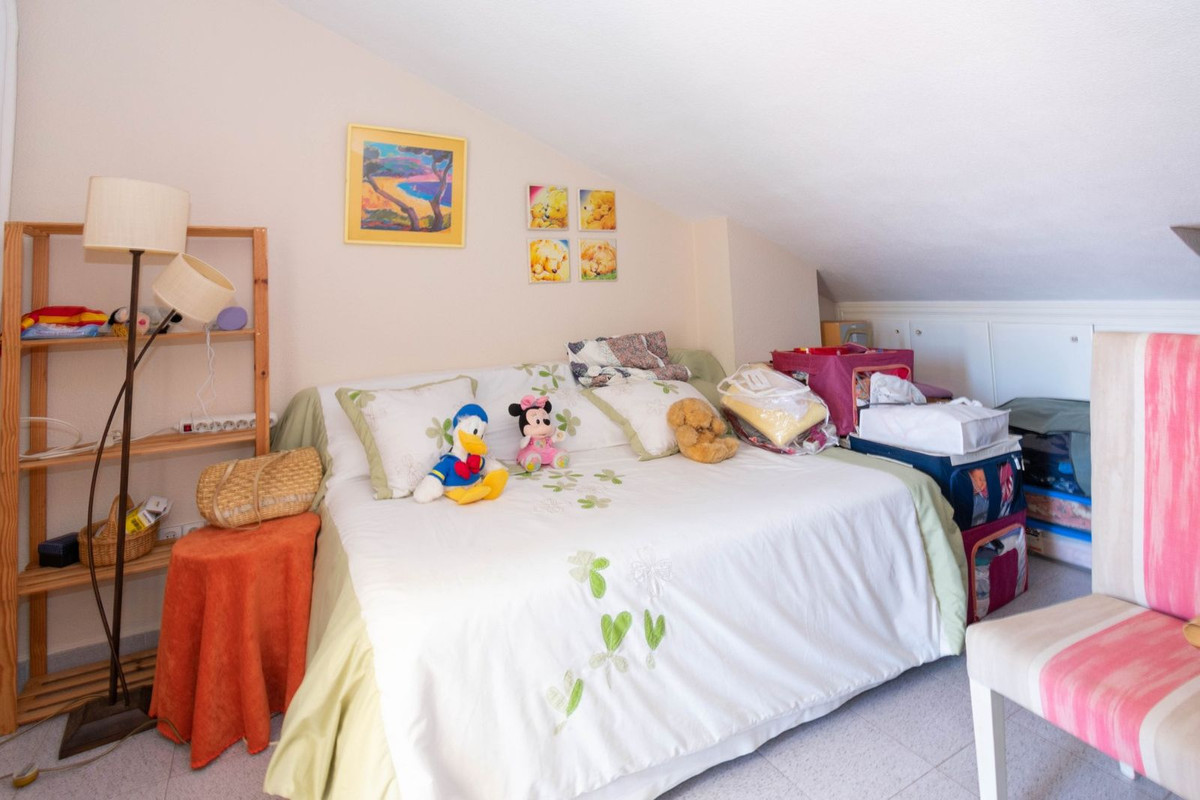 Huis te koop in Estepona | 3 slaapkamers H5406184