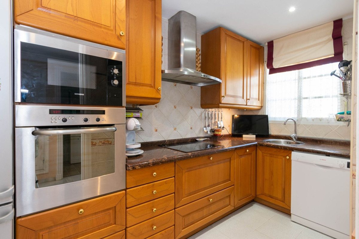 Huis te koop in Estepona | 3 slaapkamers H5406184