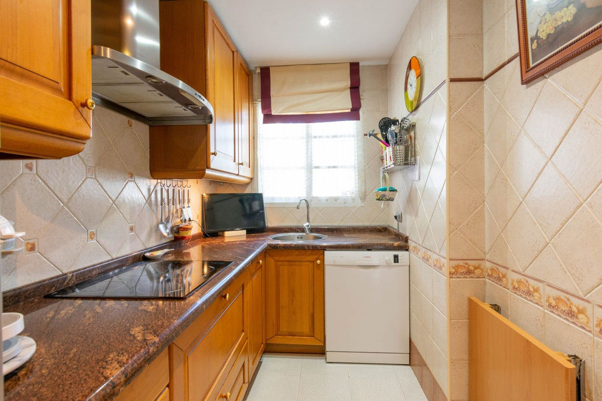 Huis te koop in Estepona | 3 slaapkamers H5406184