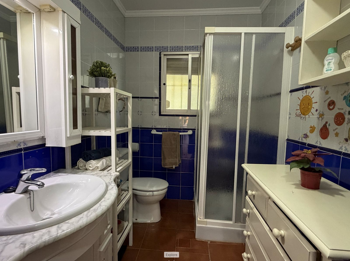 Finca - Cortijo te koop in Estepona | 6 slaapkamers H5406421
