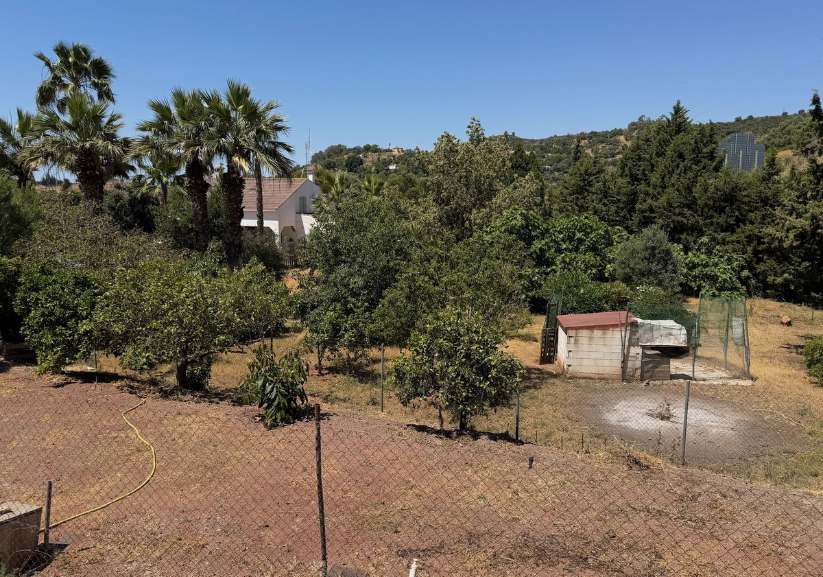 Finca - Cortijo te koop in Estepona | 6 slaapkamers H5406421