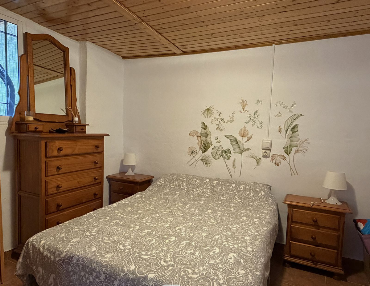 Finca - Cortijo te koop in Estepona | 6 slaapkamers H5406421