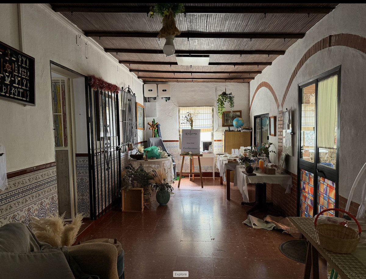 Finca - Cortijo te koop in Estepona | 6 slaapkamers H5406421