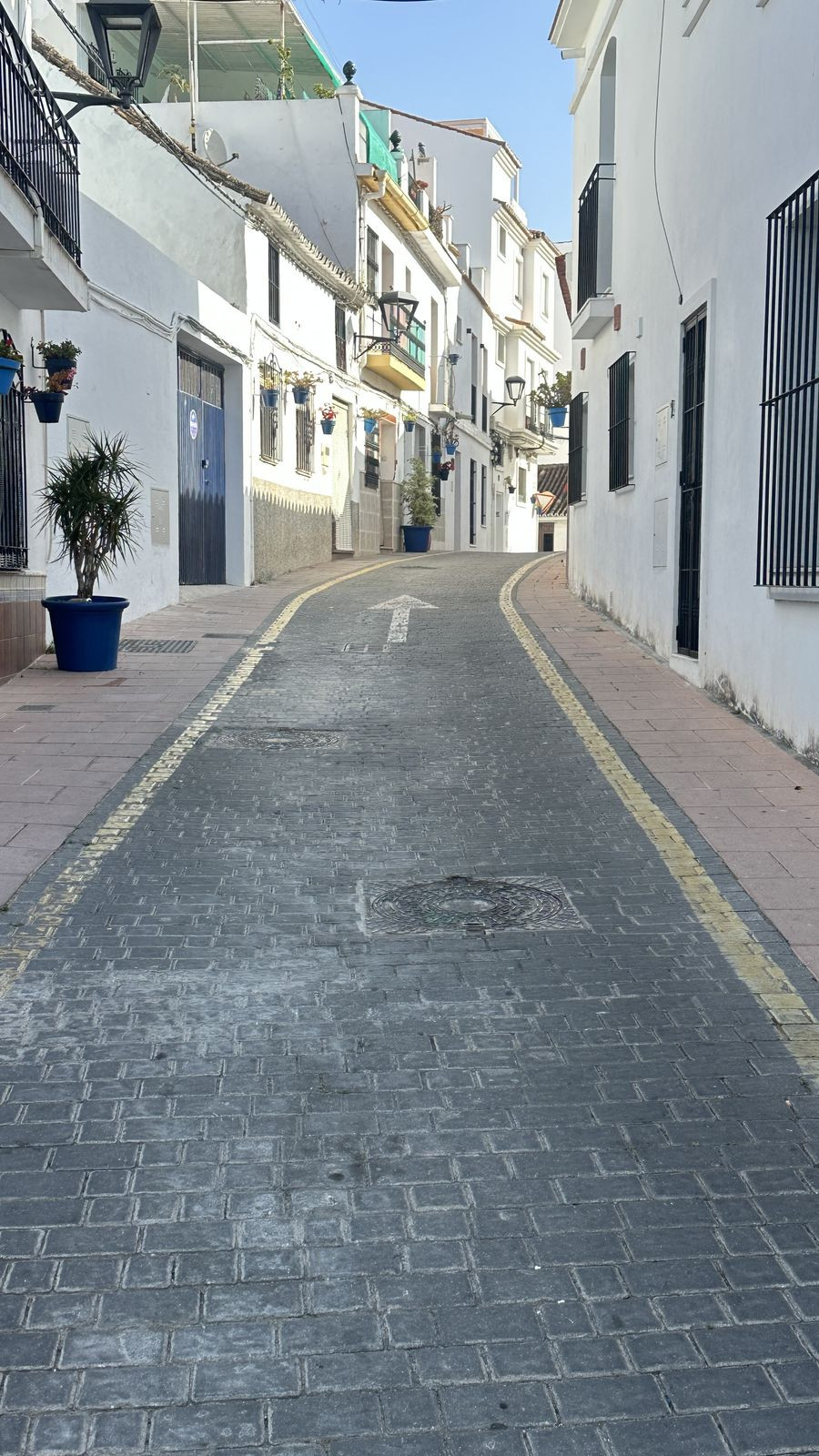 Huis te koop in Estepona | 8 slaapkamers H5406478