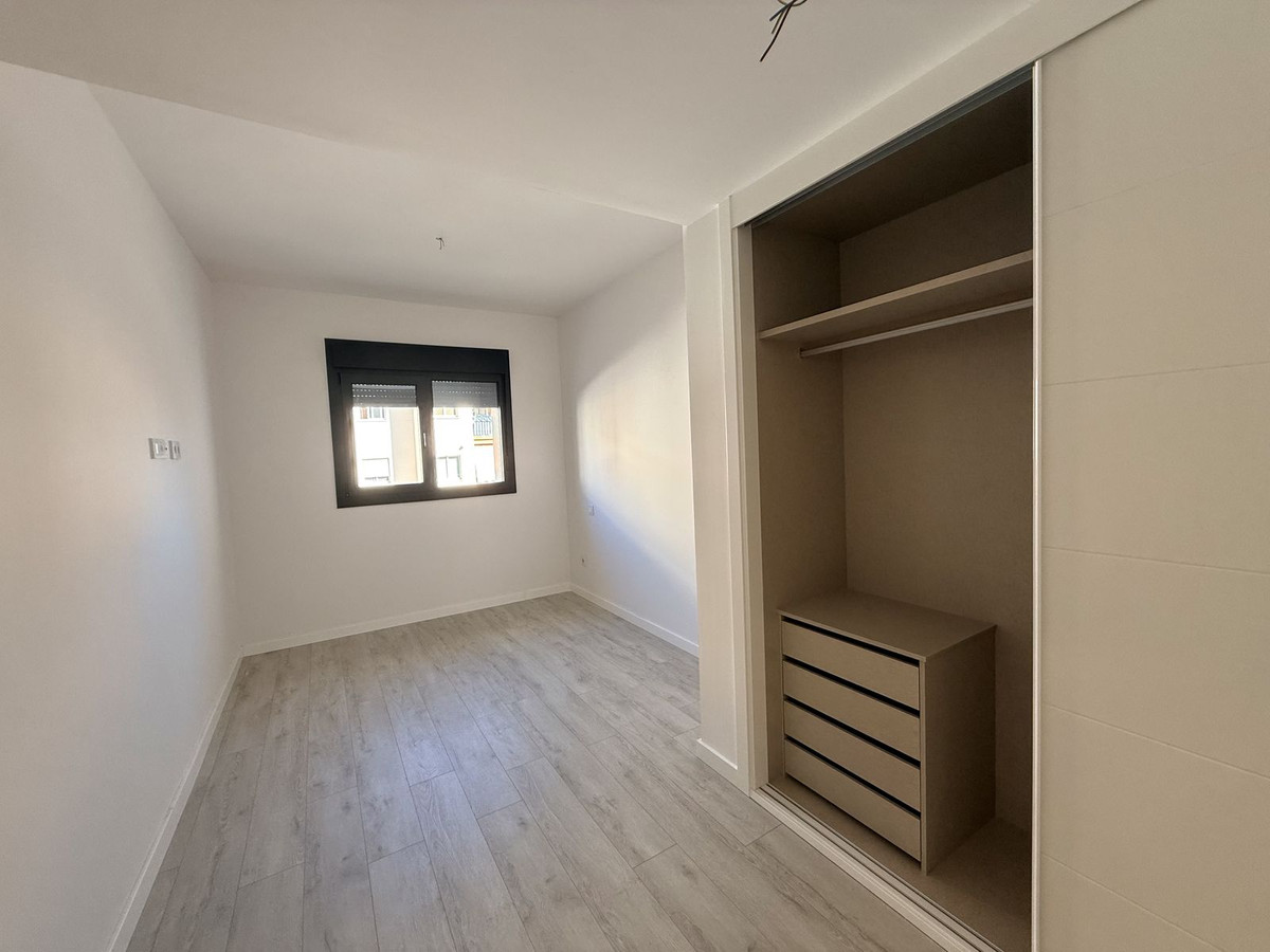 Huis te koop in Estepona | 2 slaapkamers H5406535