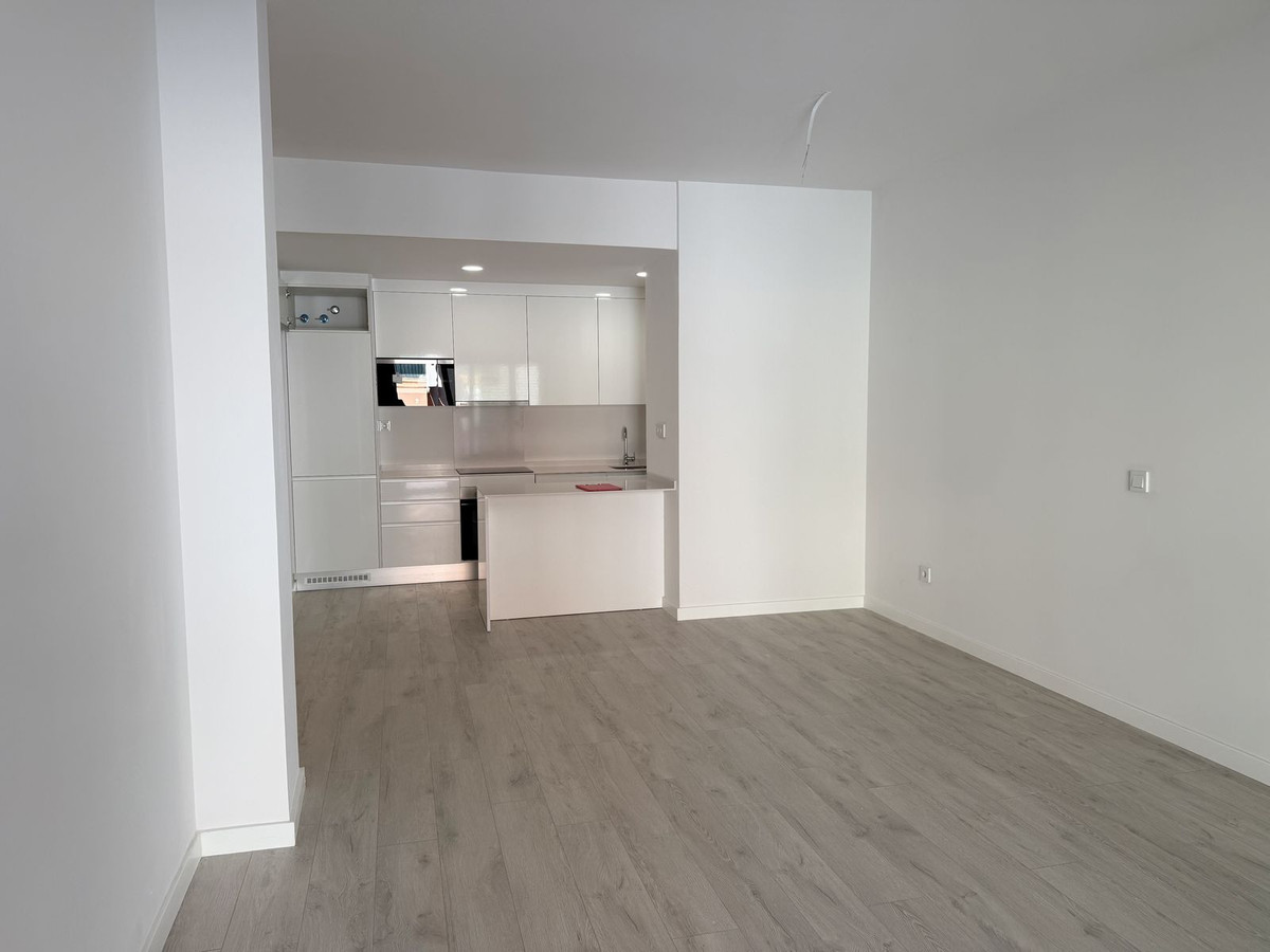 Huis te koop in Estepona | 2 slaapkamers H5406535