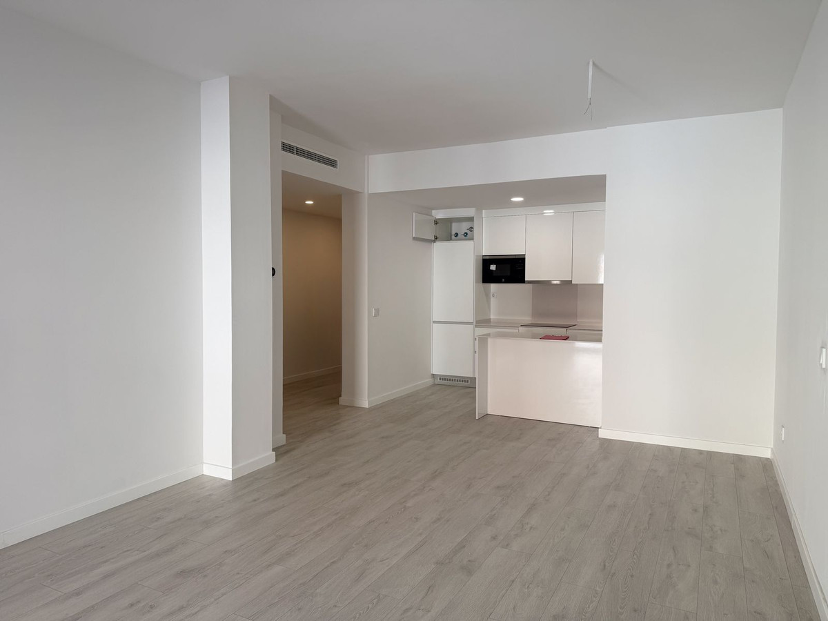 Huis te koop in Estepona | 2 slaapkamers H5406535