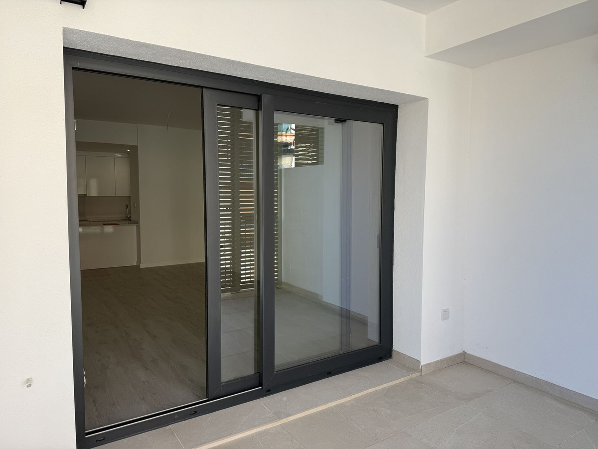 Huis te koop in Estepona | 2 slaapkamers H5406535