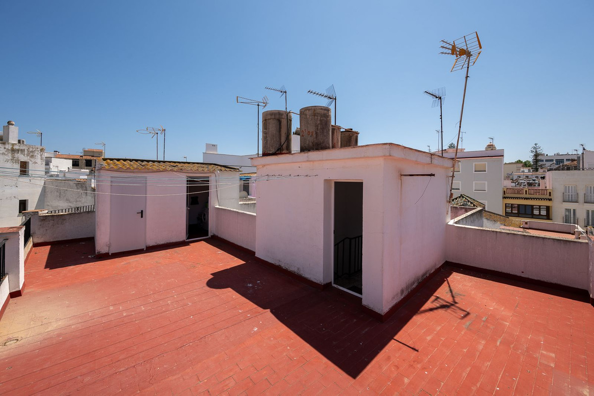 Huis te koop in Estepona | 2 slaapkamers H5407135