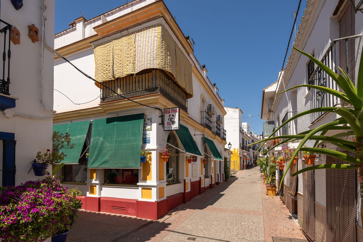 Huis te koop in Estepona | 2 slaapkamers H5407135