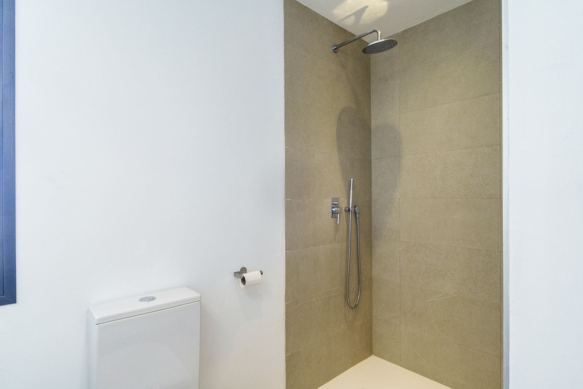 Huis te koop in Estepona | 3 slaapkamers H5407756