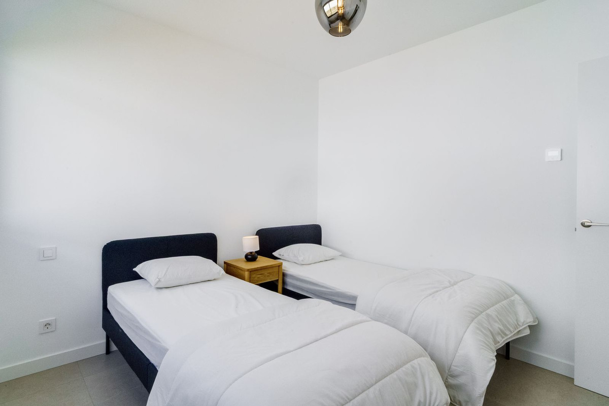 Huis te koop in Estepona | 3 slaapkamers H5407756
