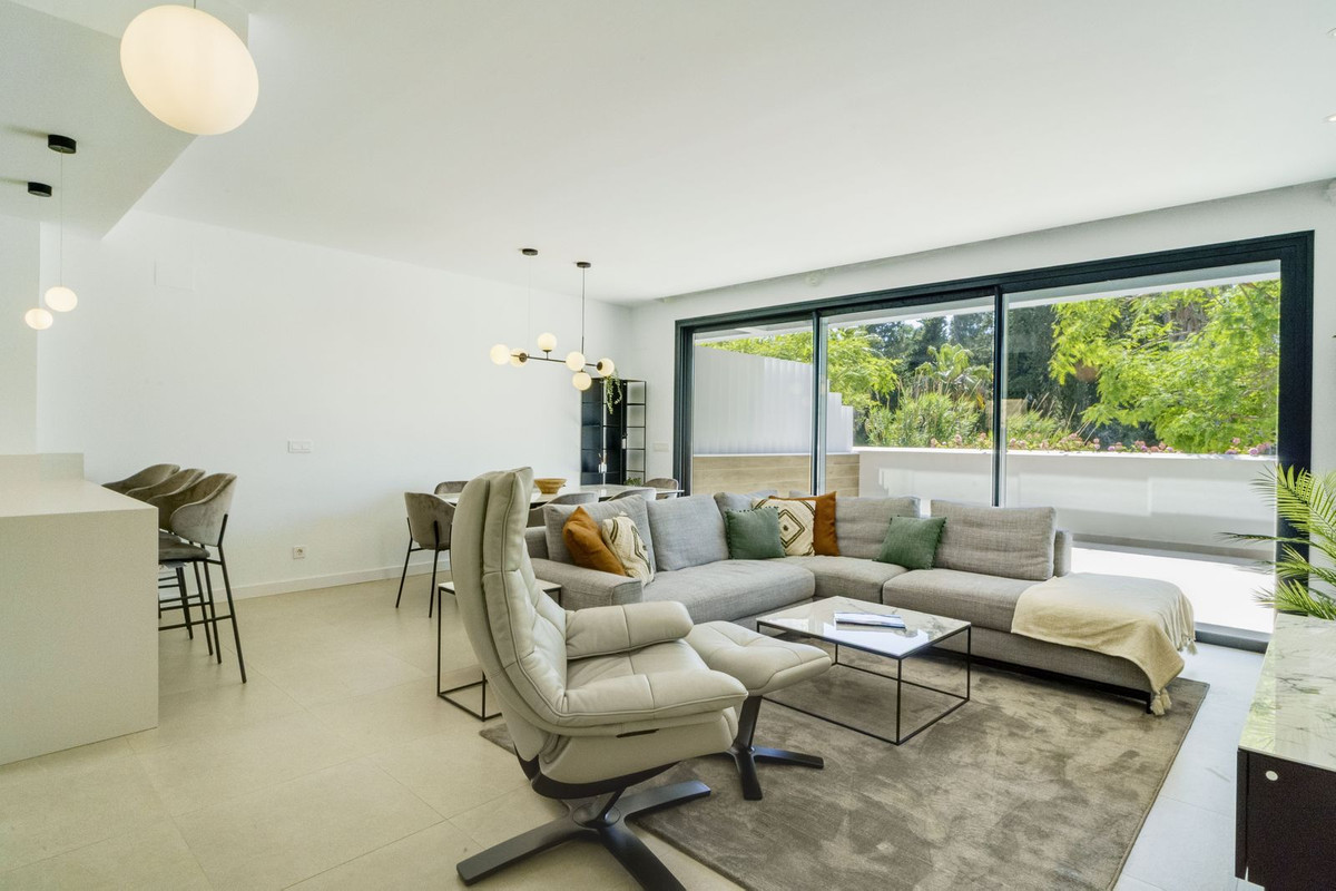 Huis te koop in Estepona | 3 slaapkamers H5407756