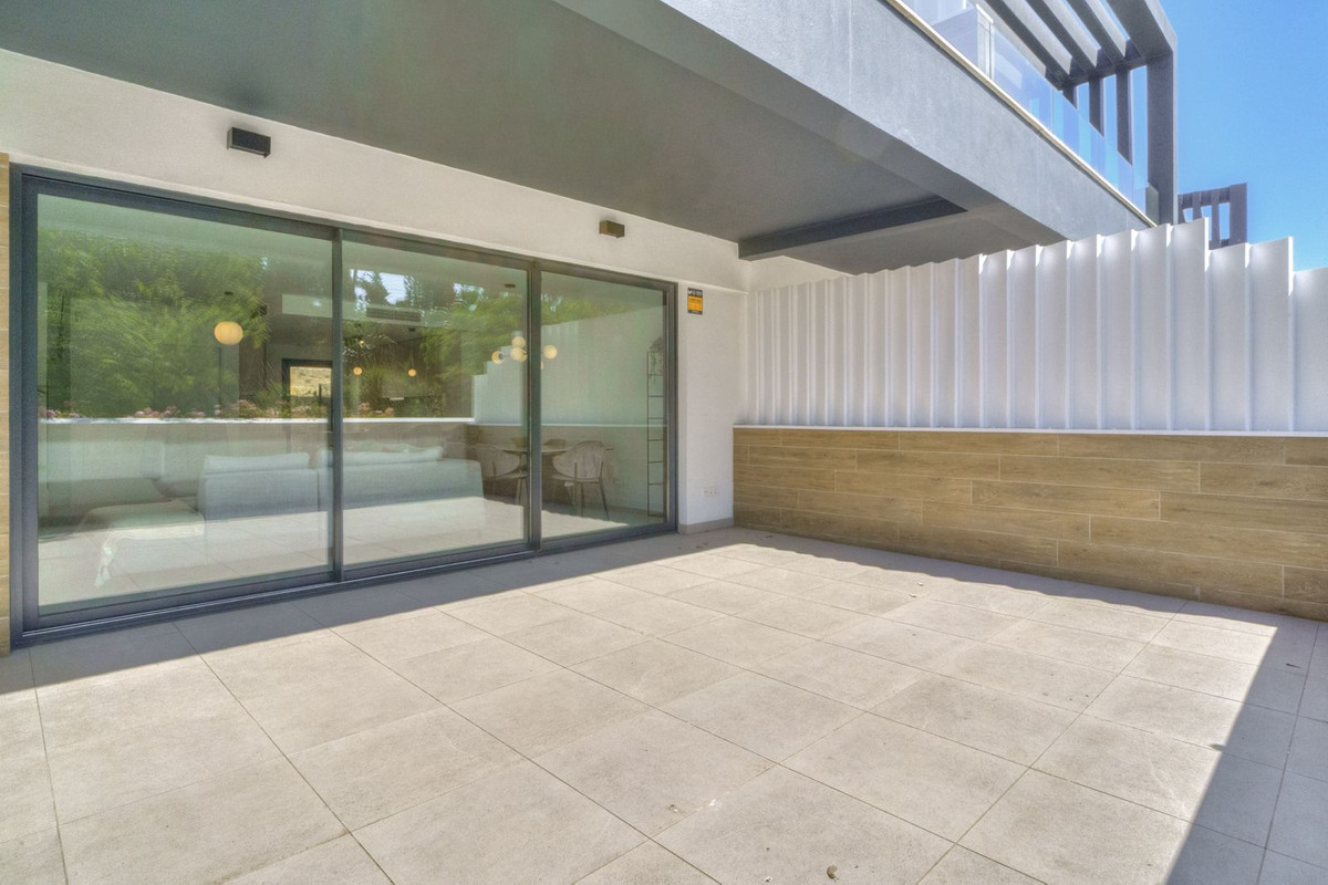 Huis te koop in Estepona | 3 slaapkamers H5407756