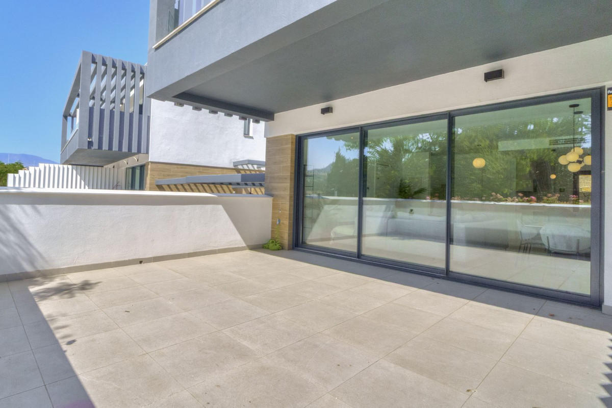 Huis te koop in Estepona | 3 slaapkamers H5407756