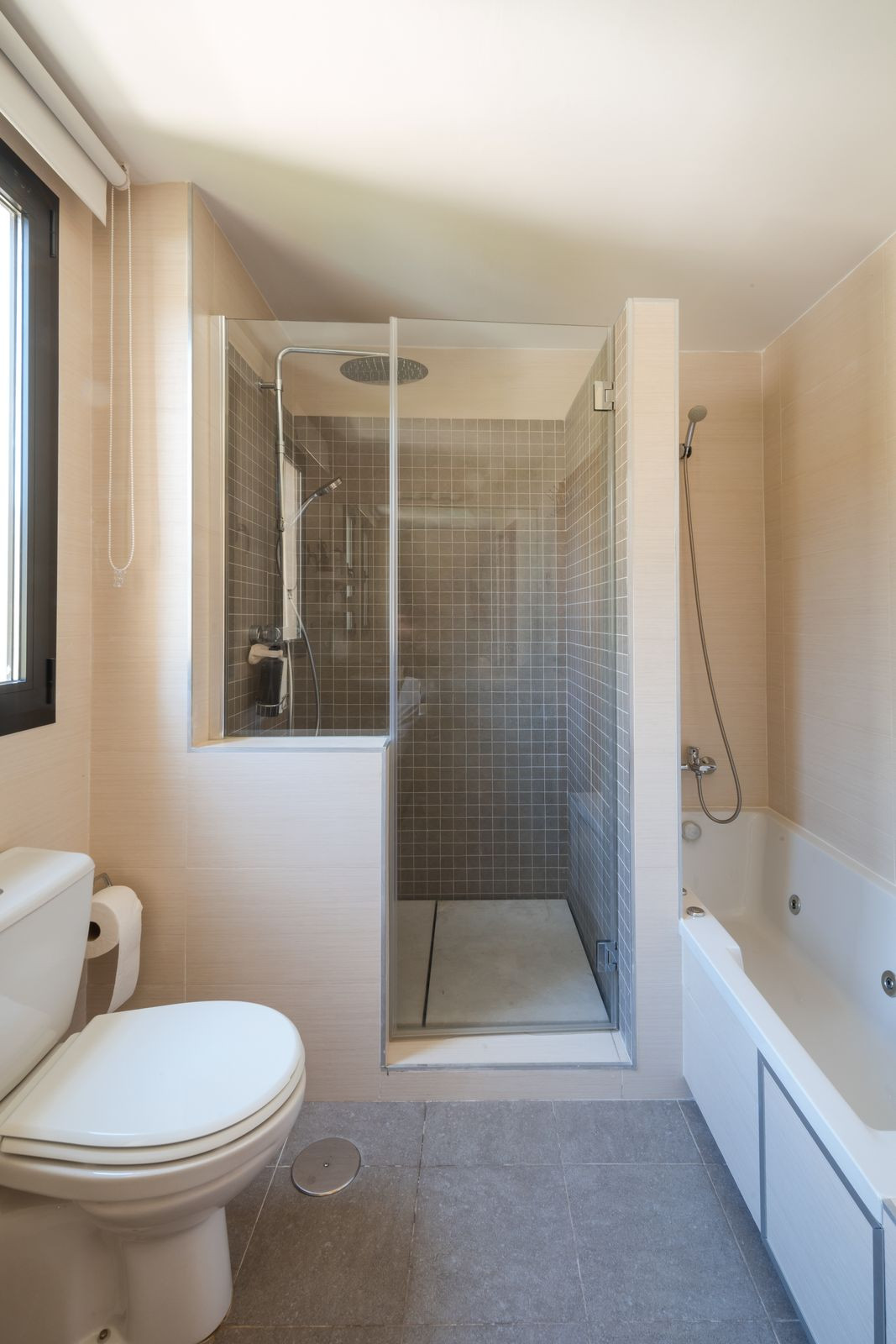 Huis te koop in Estepona | 2 slaapkamers H5407759