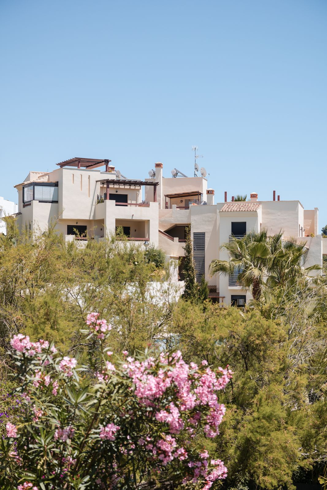 Huis te koop in Estepona | 2 slaapkamers H5407759