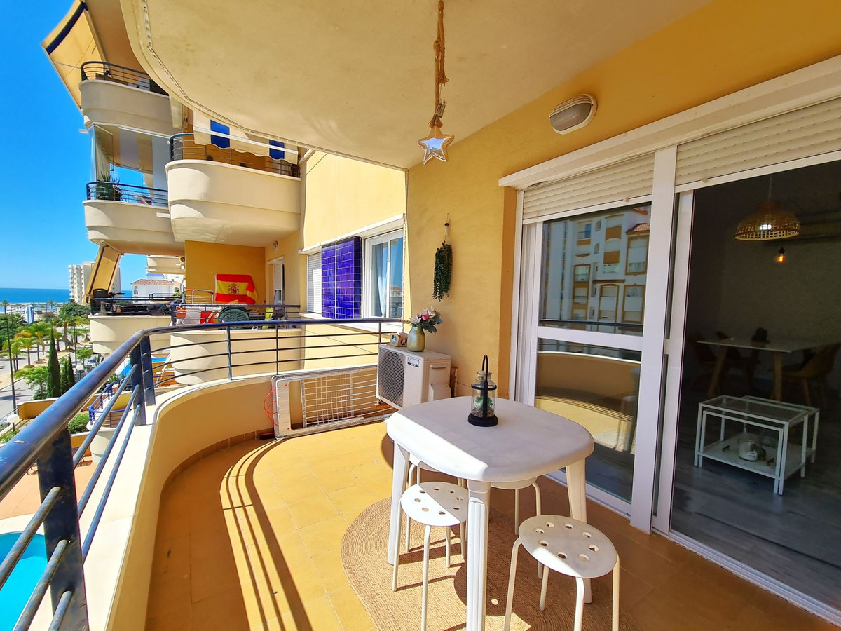 Huis te koop in Estepona | 2 slaapkamers H5407969
