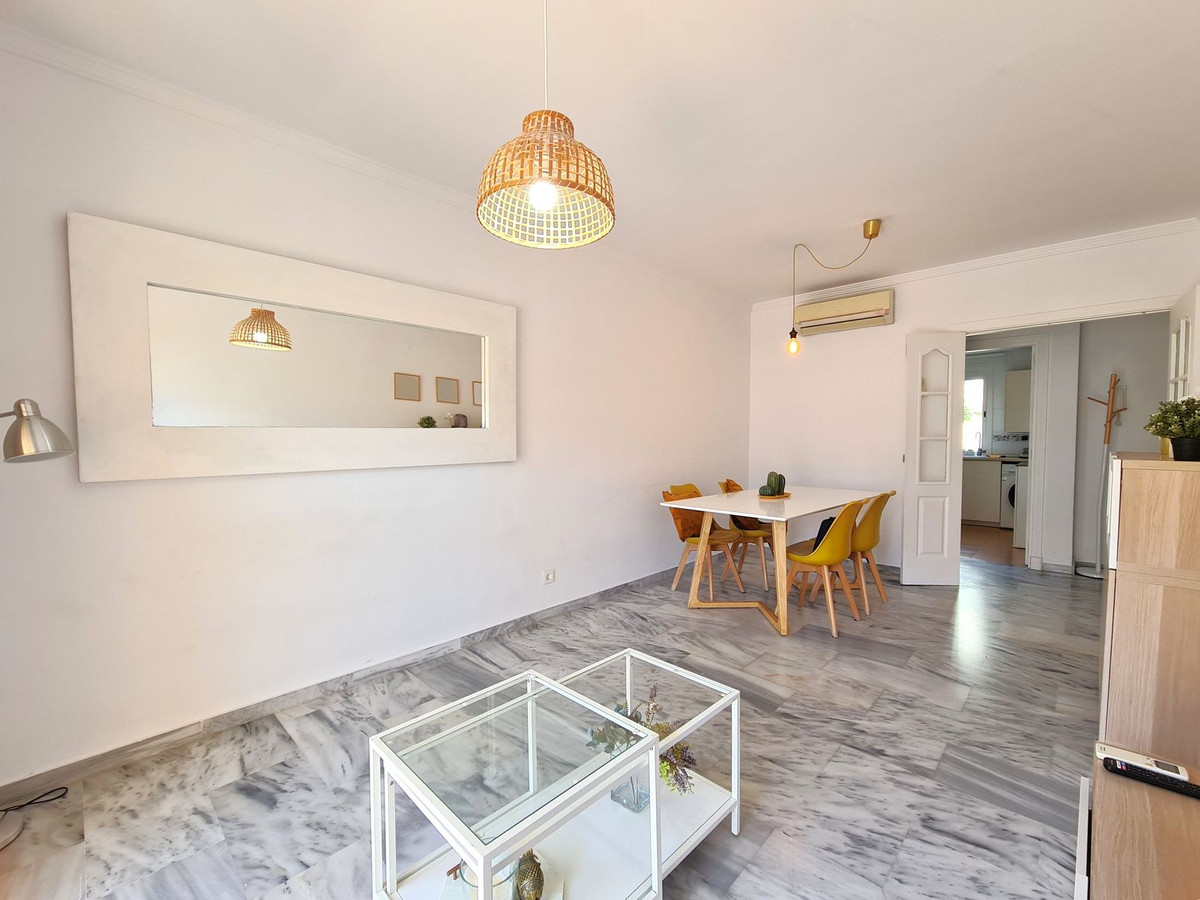 Huis te koop in Estepona | 2 slaapkamers H5407969