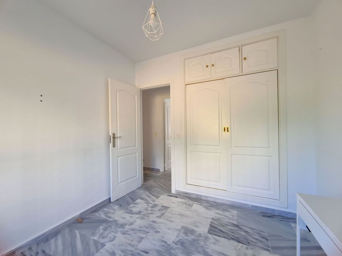 Huis te koop in Estepona | 2 slaapkamers H5407969