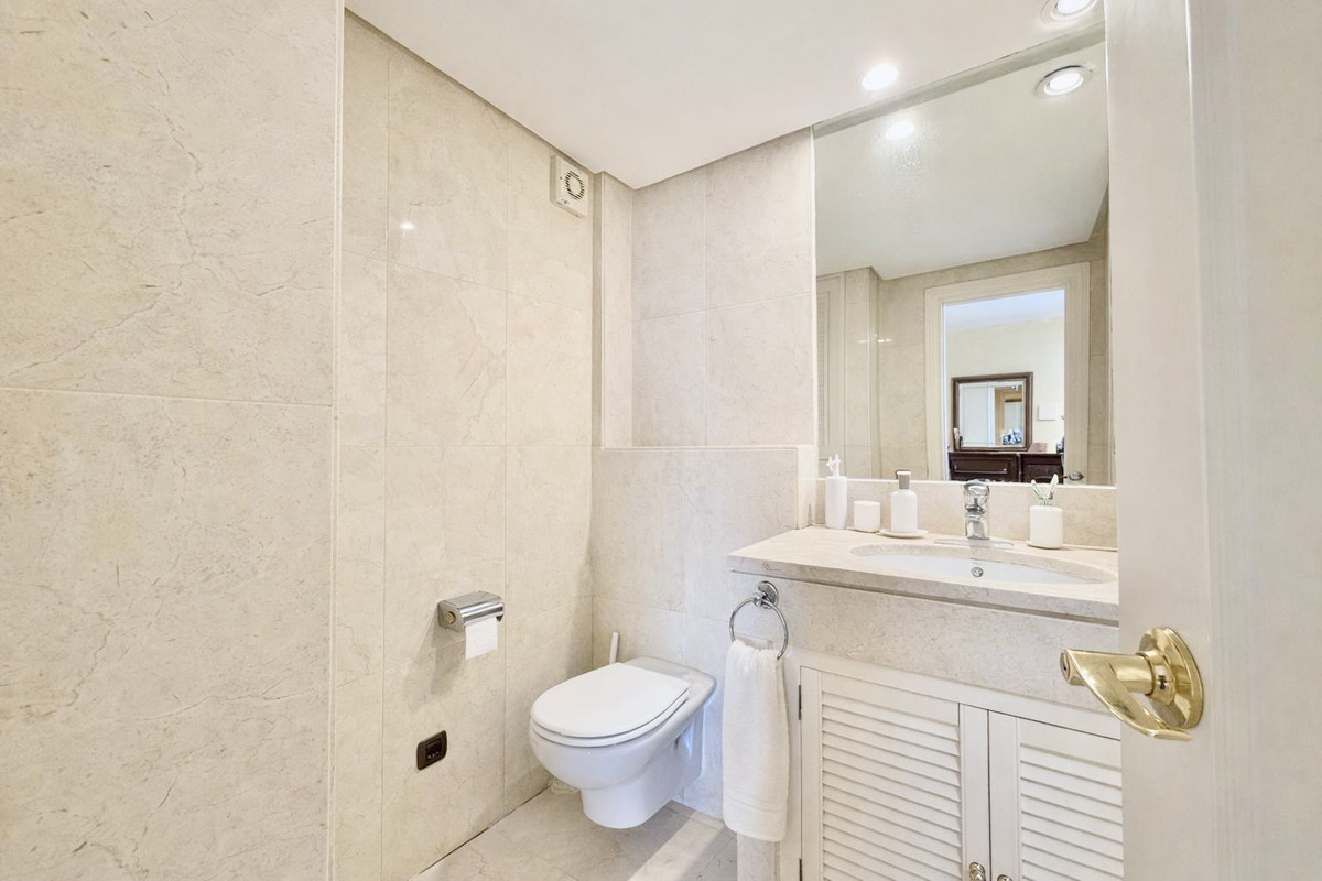 Huis te koop in Estepona | 3 slaapkamers H5408623