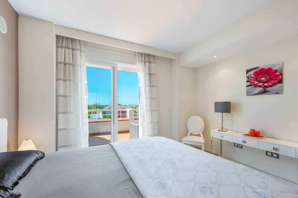 Appartement te koop in Estepona | 2 slaapkamers H5408812