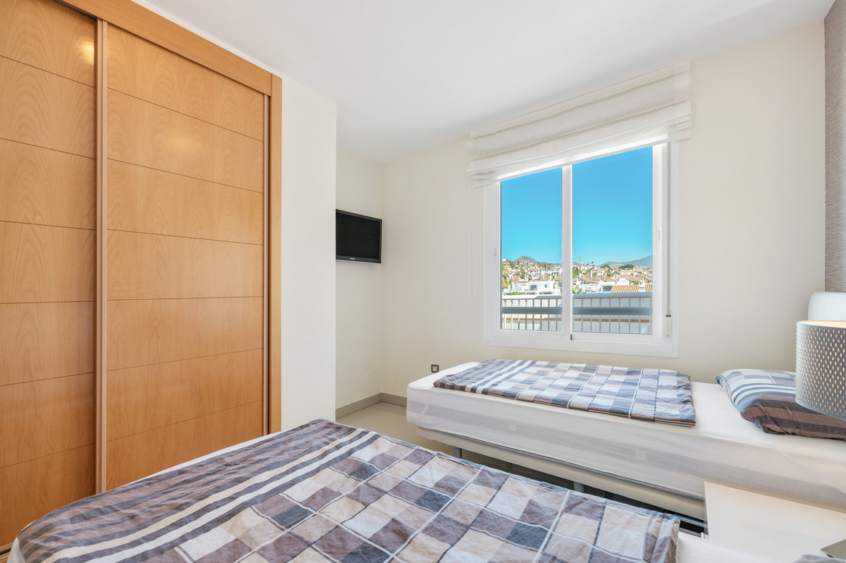Appartement te koop in Estepona | 2 slaapkamers H5408812