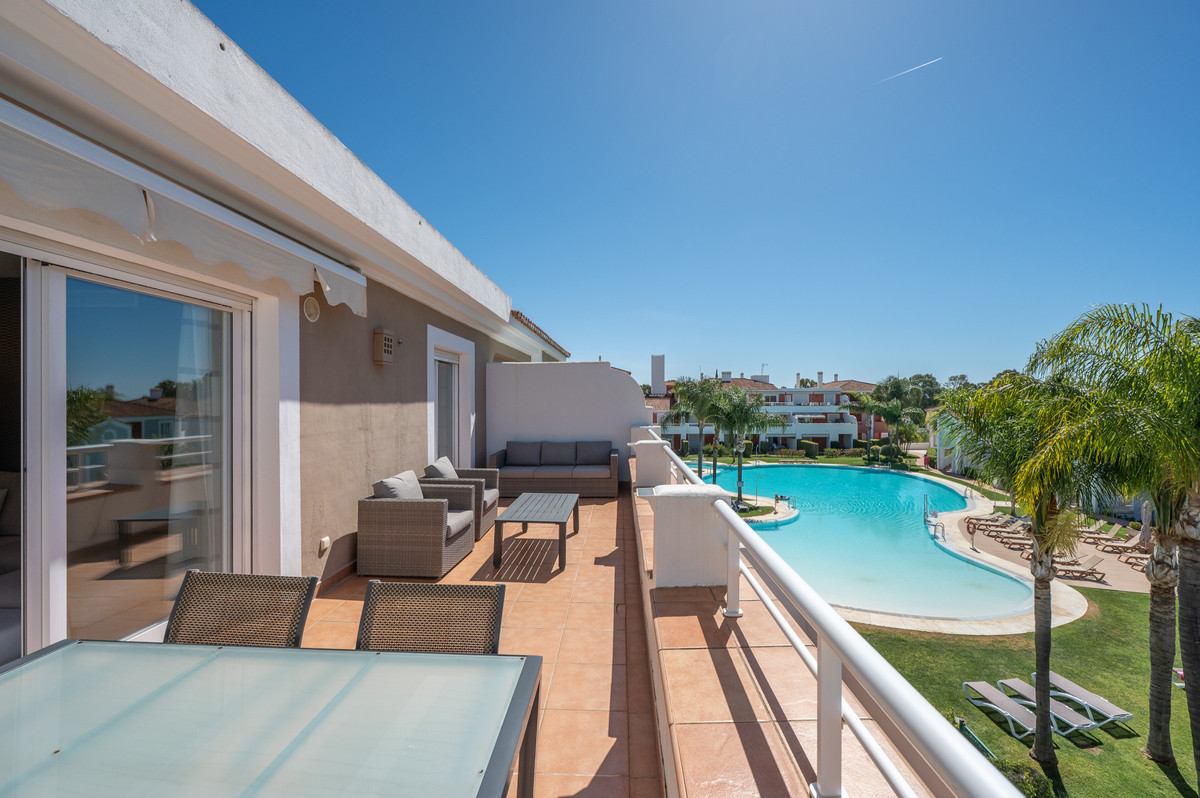 Appartement te koop in Estepona | 2 slaapkamers H5408812