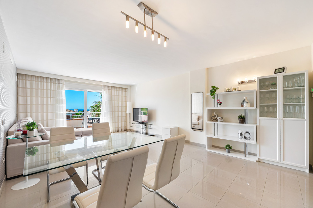 Appartement te koop in Estepona | 2 slaapkamers H5408812