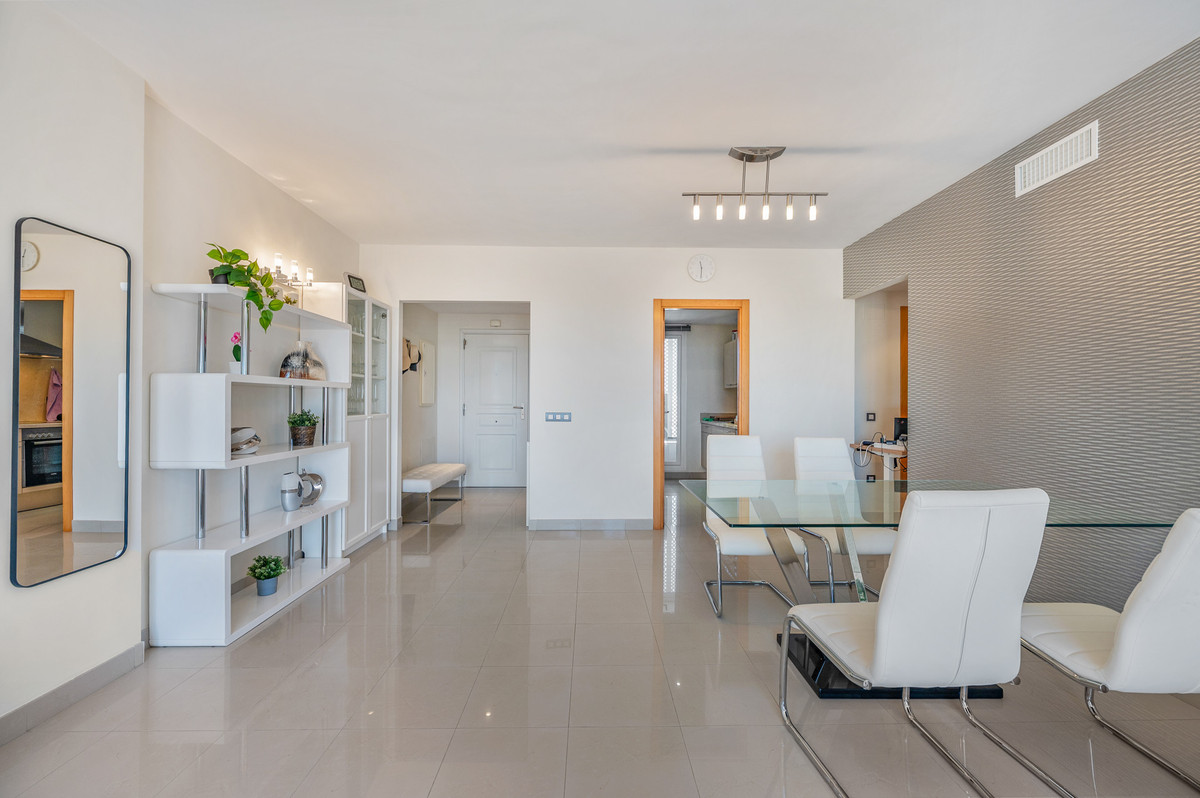 Appartement te koop in Estepona | 2 slaapkamers H5408812