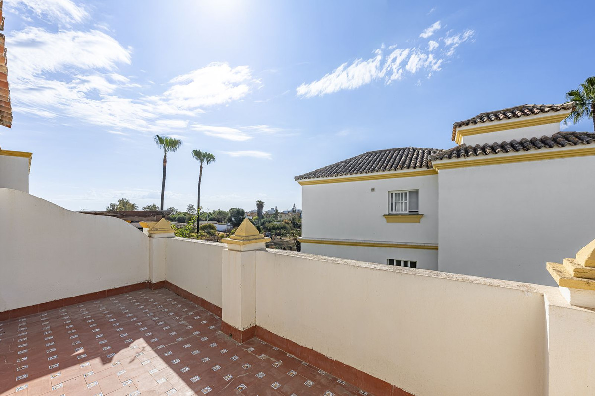 Huis te koop in Estepona | 3 slaapkamers H5411452