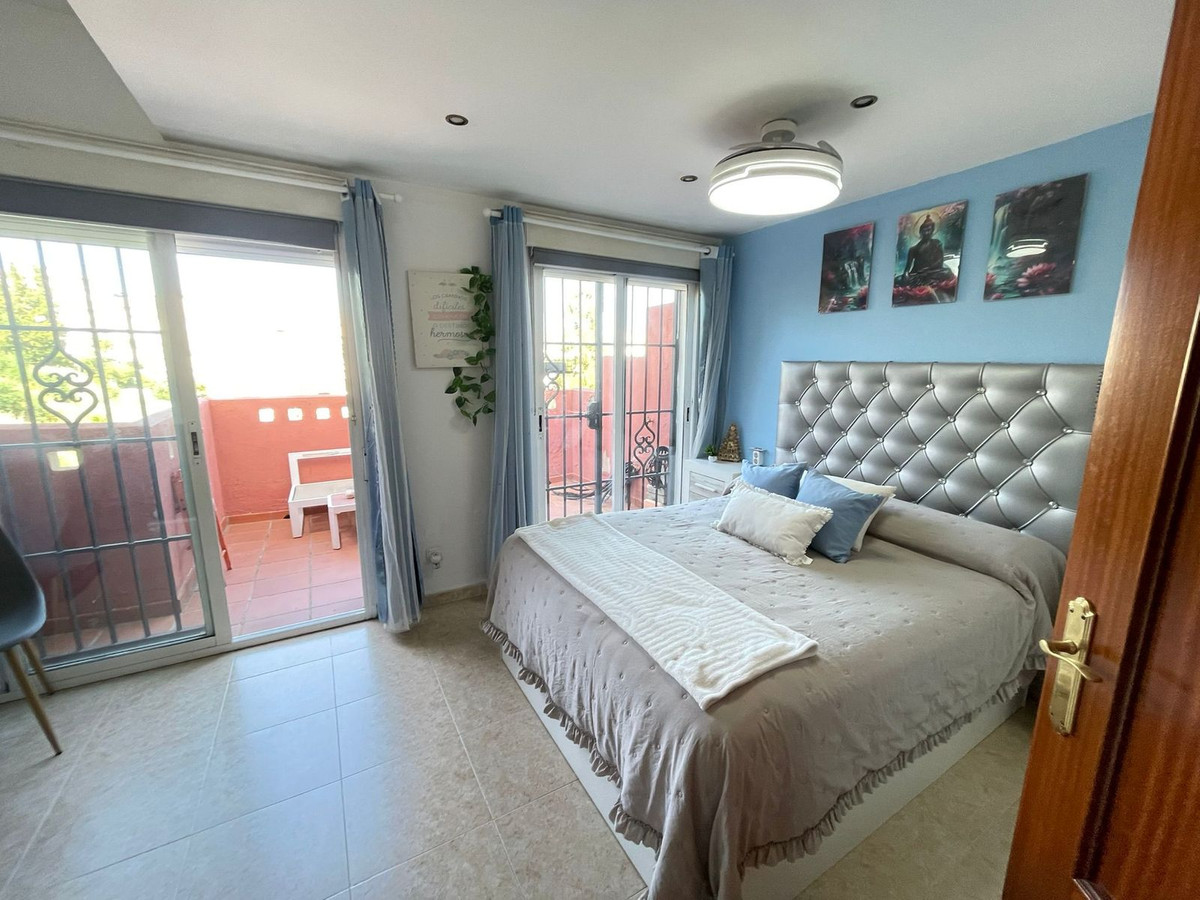 Huis te koop in Estepona | 3 slaapkamers H5412502