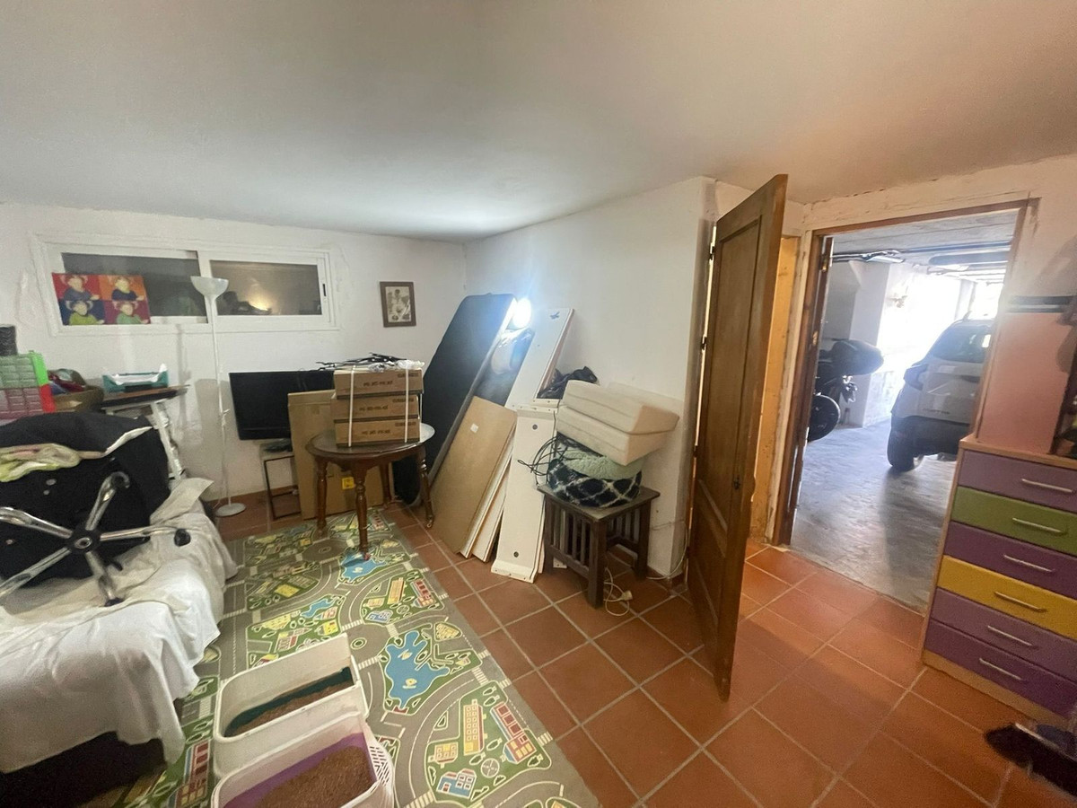 Huis te koop in Estepona | 3 slaapkamers H5412502