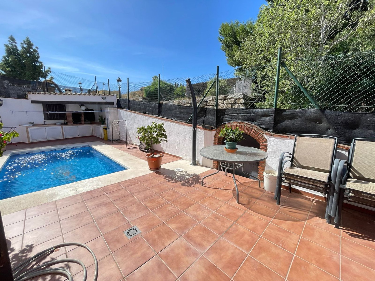Huis te koop in Estepona | 3 slaapkamers H5412502