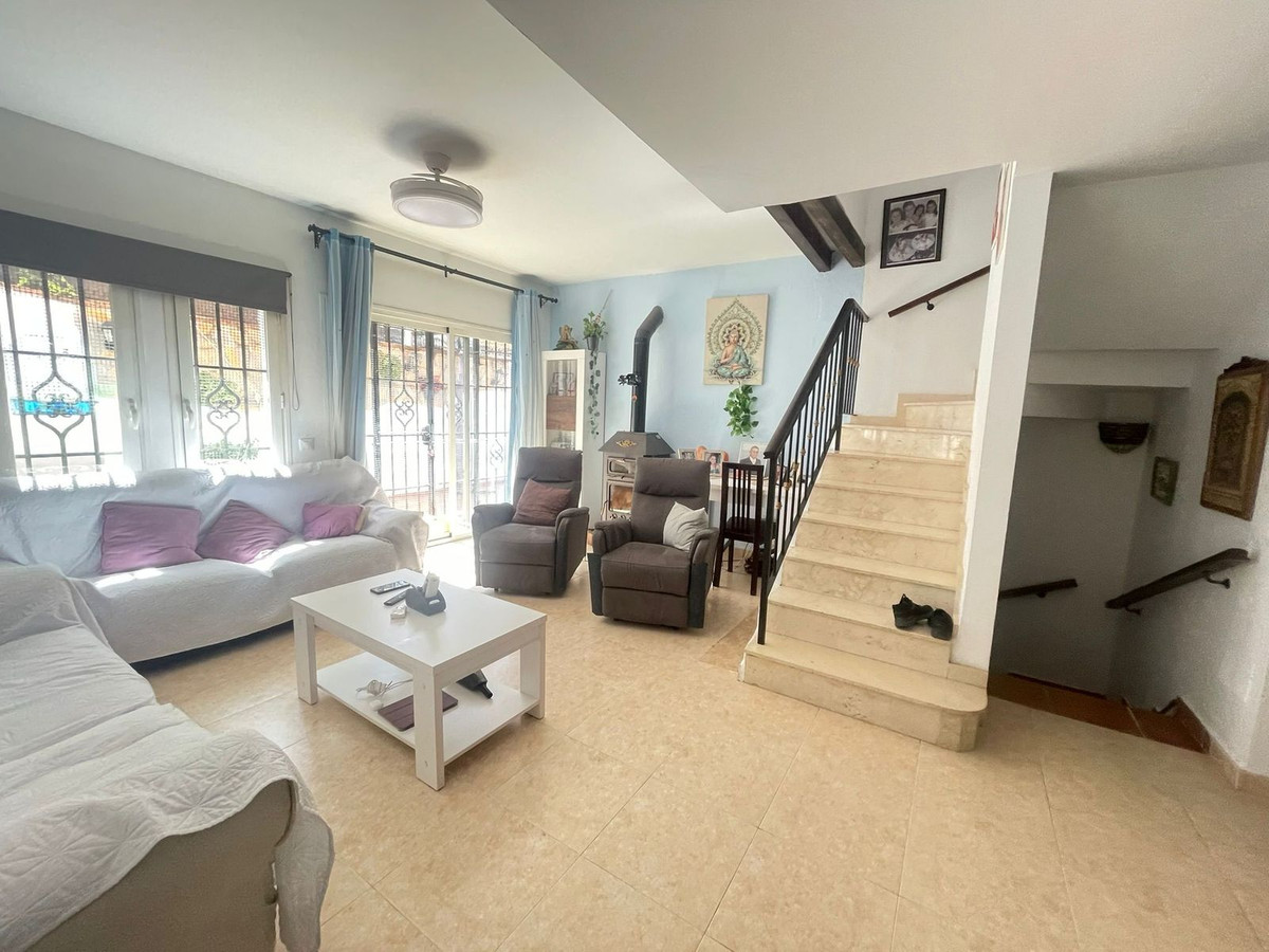 Huis te koop in Estepona | 3 slaapkamers H5412502