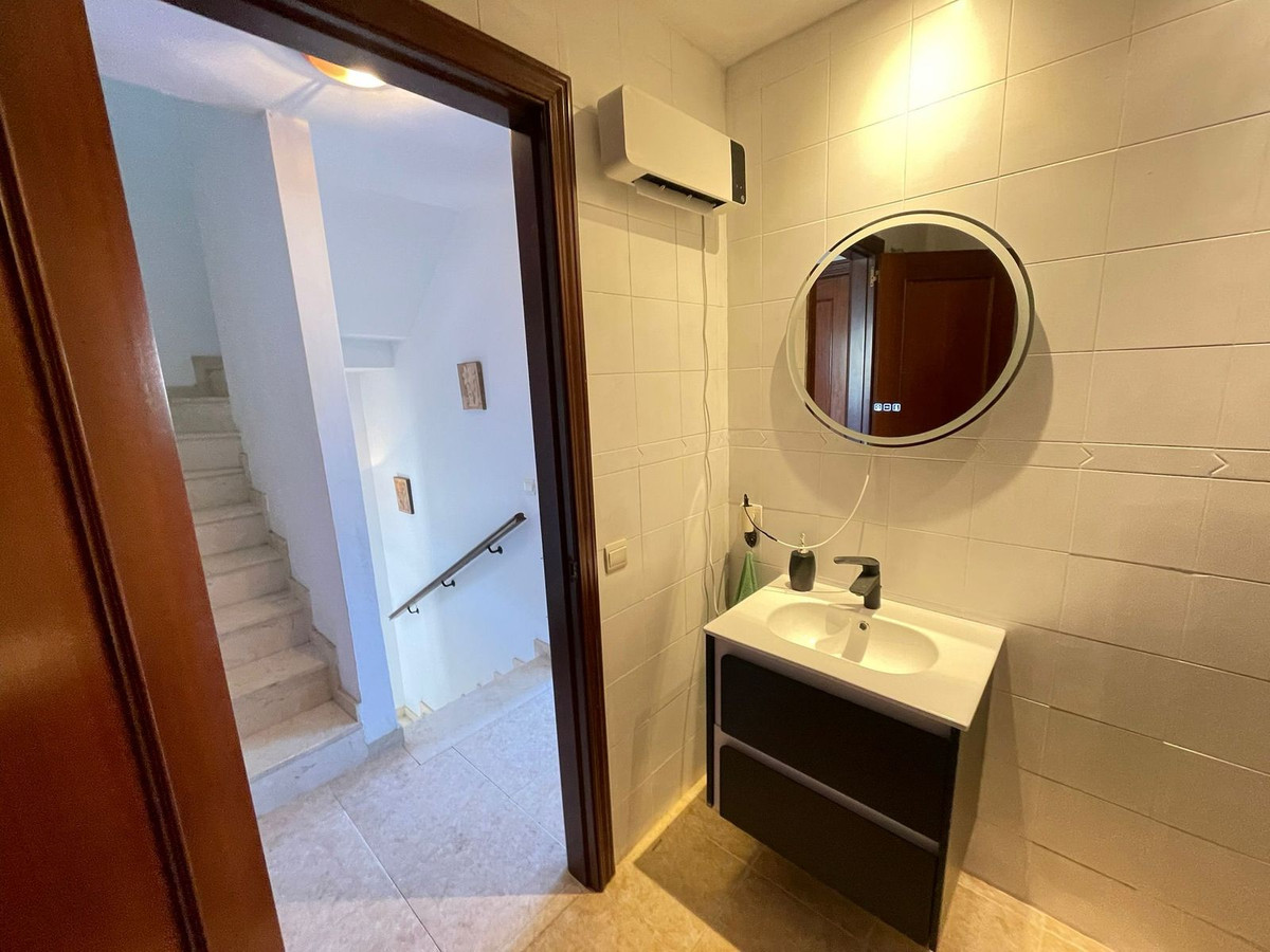 Huis te koop in Estepona | 3 slaapkamers H5412502
