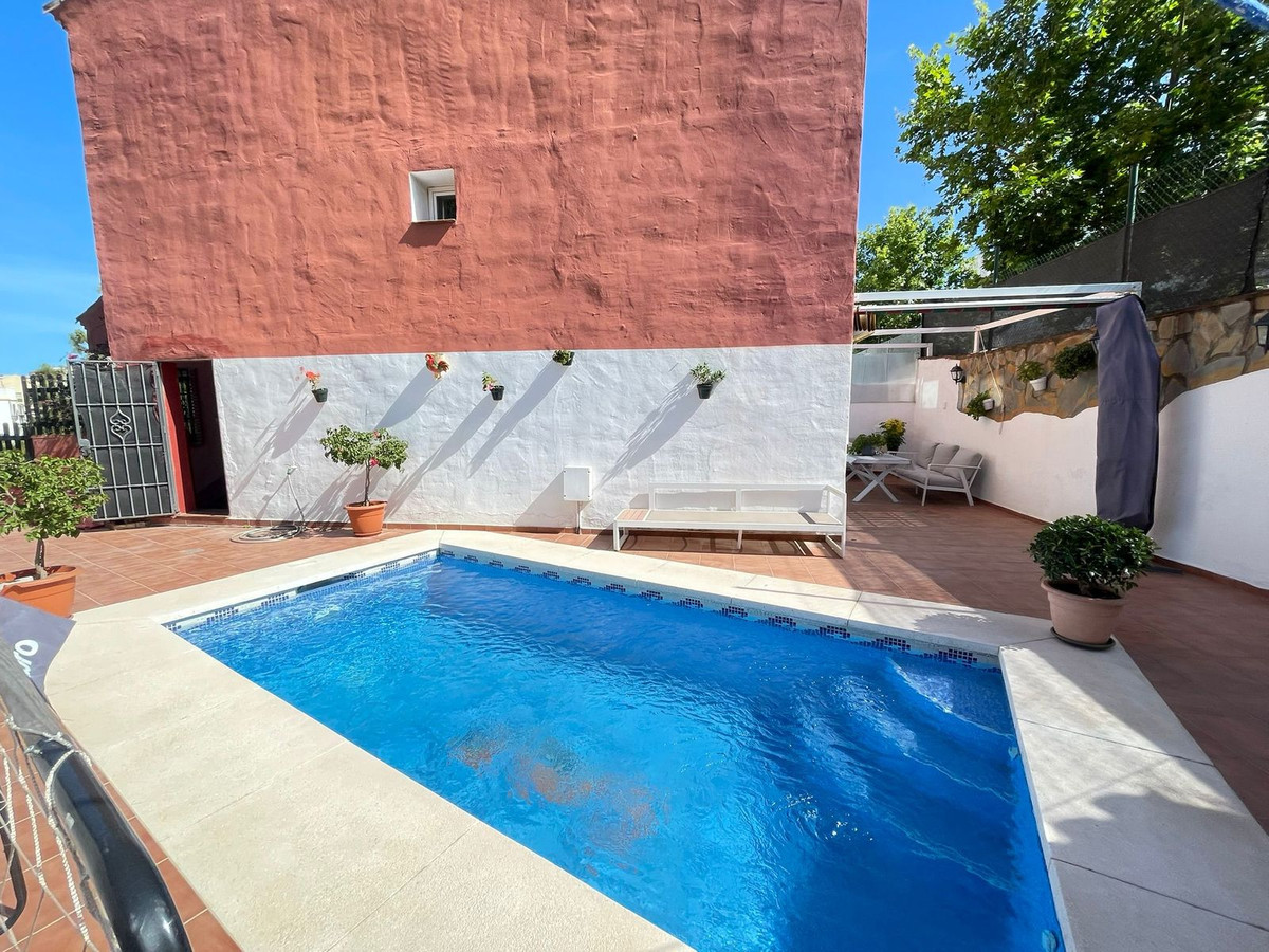 Huis te koop in Estepona | 3 slaapkamers H5412502