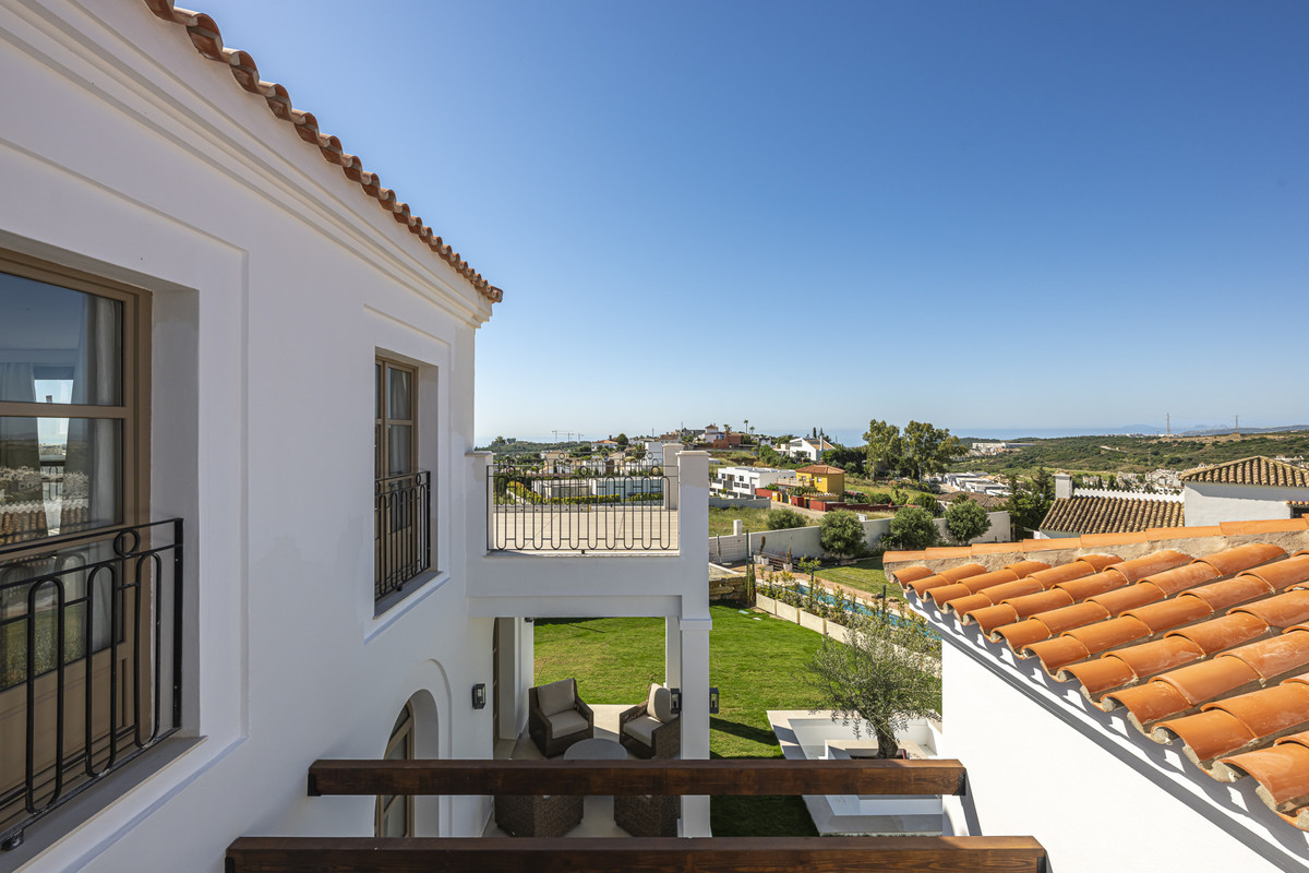 Huis te koop in Estepona | 4 slaapkamers H5412673