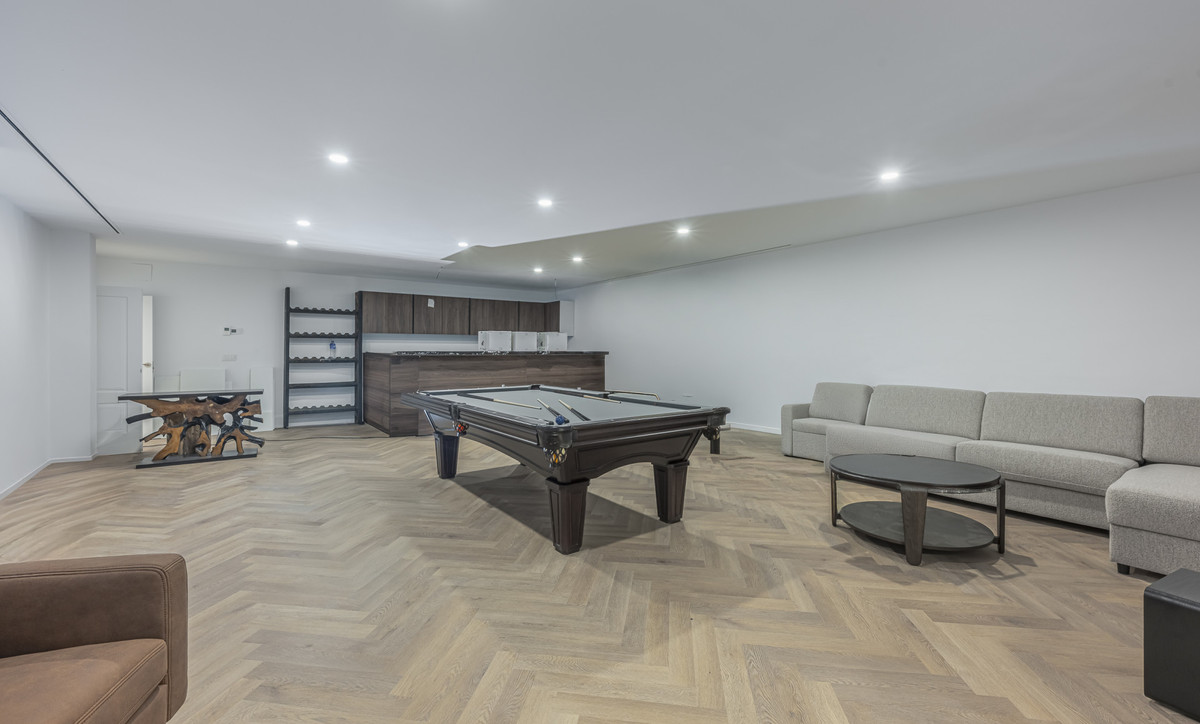 Huis te koop in Estepona | 4 slaapkamers H5412673