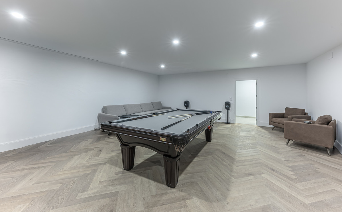 Huis te koop in Estepona | 4 slaapkamers H5412673