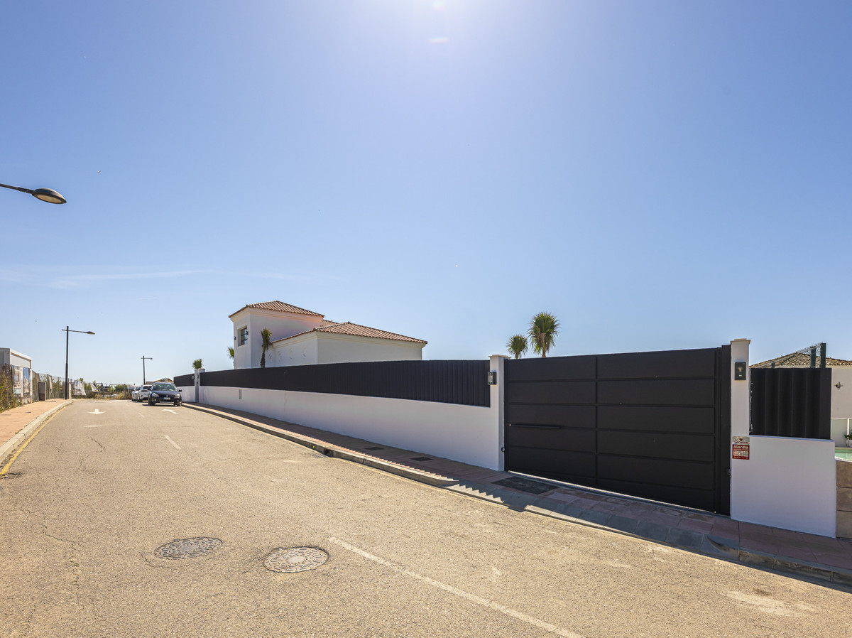 Huis te koop in Estepona | 4 slaapkamers H5412673