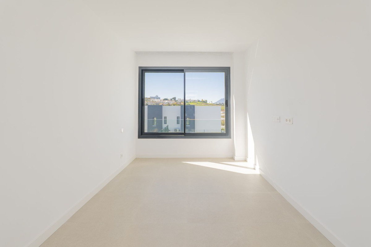 Huis te koop in Estepona | 3 slaapkamers H5413222