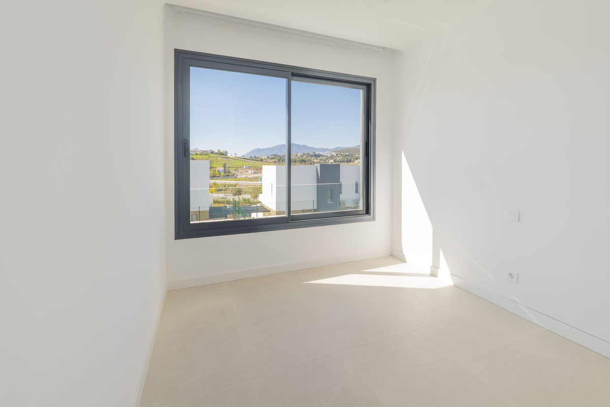 Huis te koop in Estepona | 3 slaapkamers H5413222
