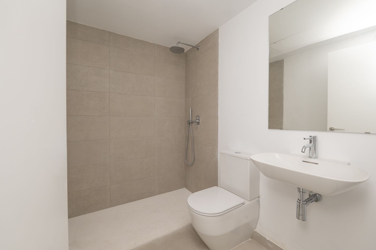Huis te koop in Estepona | 3 slaapkamers H5413222