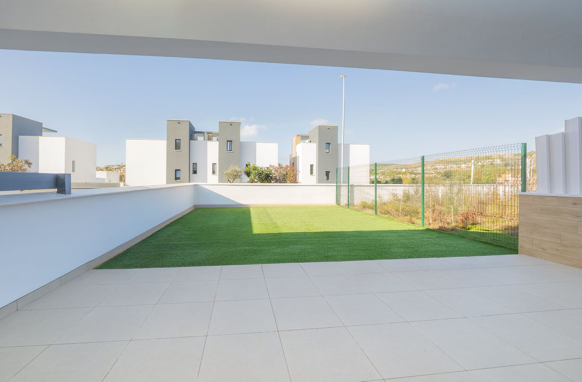 Huis te koop in Estepona | 3 slaapkamers H5413243