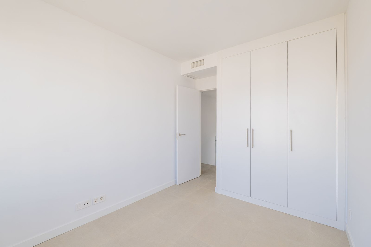Huis te koop in Estepona | 3 slaapkamers H5413243