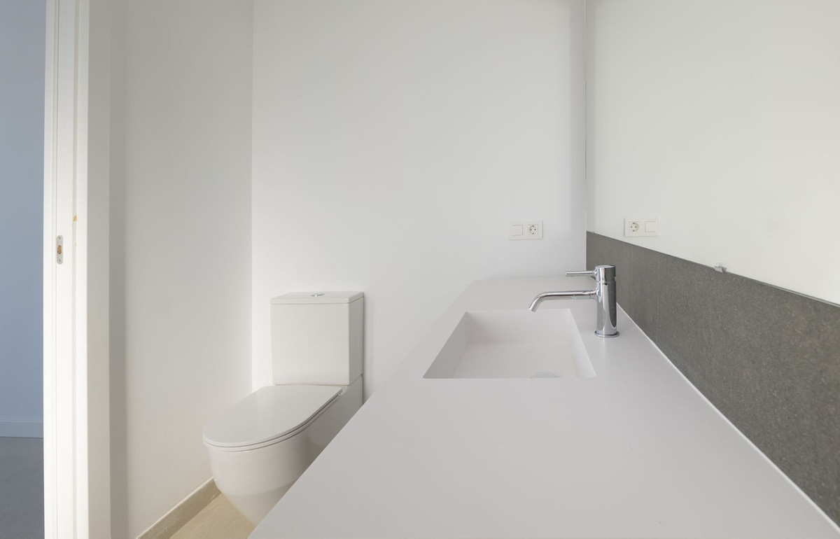 Huis te koop in Estepona | 3 slaapkamers H5413243
